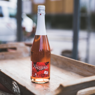 Rosenblütenfrizzante 0,75 l, 10,5 % Alkohol
